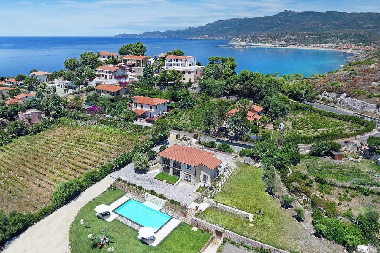 Villa Turquoise Magomadas Eksteriør bilde